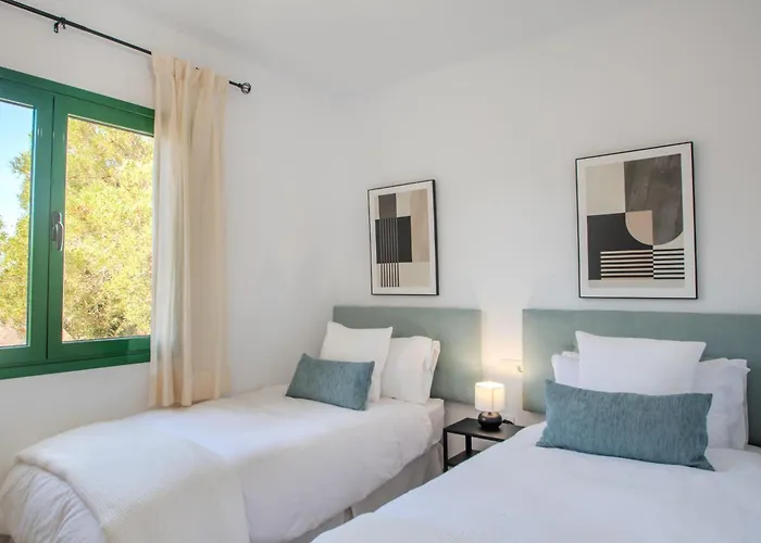 Casa De La Huerta By Villalize * יאיזה