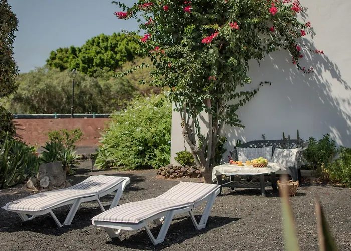 Casa De La Huerta By Villalize יאיזה