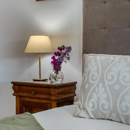 別荘 Casa De La Huerta By Villalize *