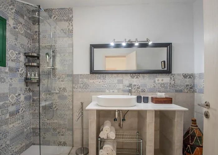 Casa De La Huerta By Villalize *